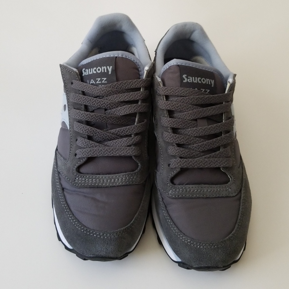 Saucony speakers